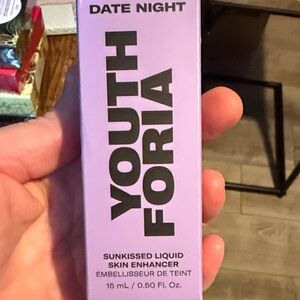 Youthforia Sunkissed Liquid Skin Enhancer - Date Night